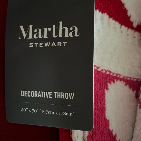 Martha Stewart decorative heart throw Ray for Valentine’s Day 50×70 new with tag - Picture 2 of 9